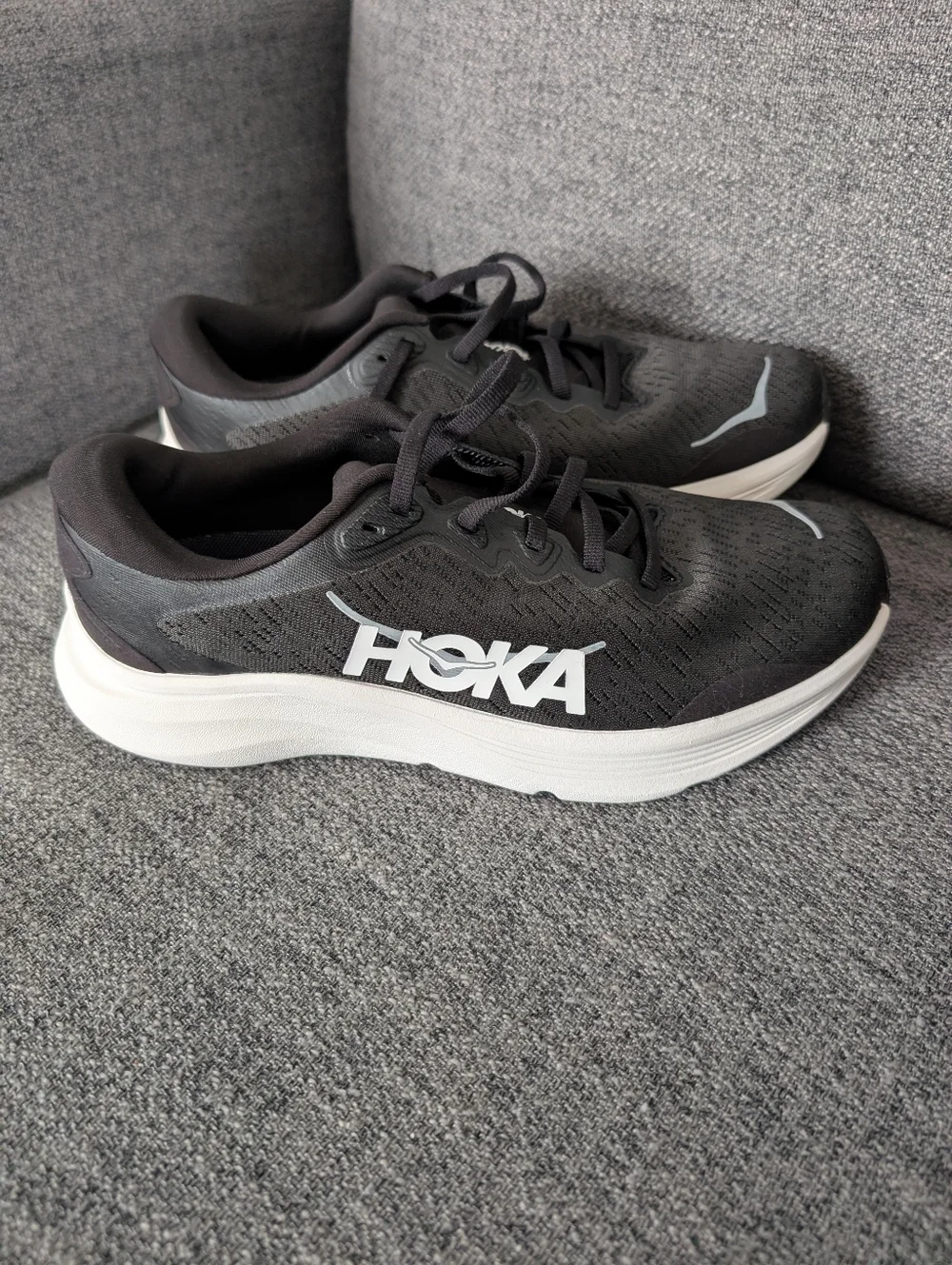 Hoka sleek runner
